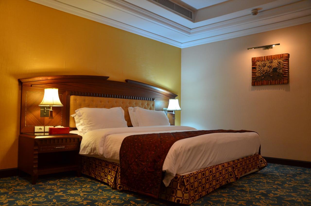 Basra International Hotel Luaran gambar